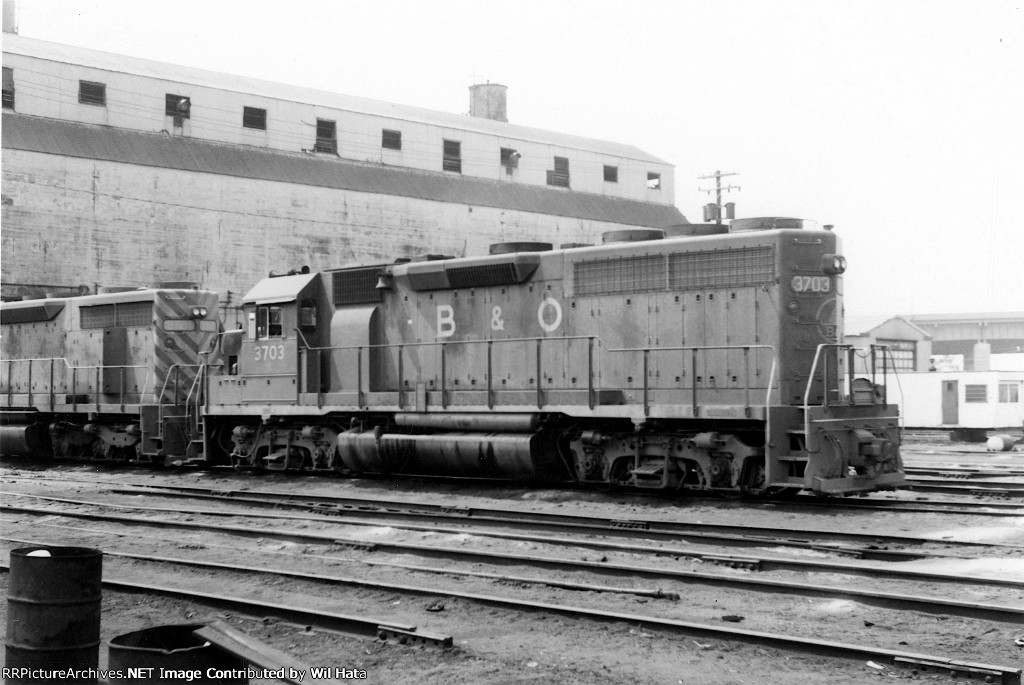 B&O GP40 3703